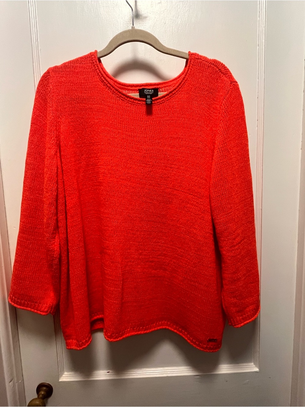 Jones New York Women's Vibrant Coral Crewneck Sweater